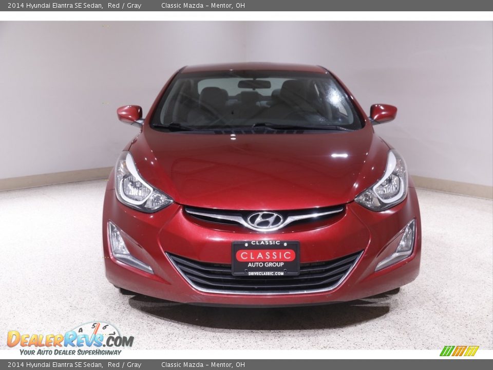 2014 Hyundai Elantra SE Sedan Red / Gray Photo #2