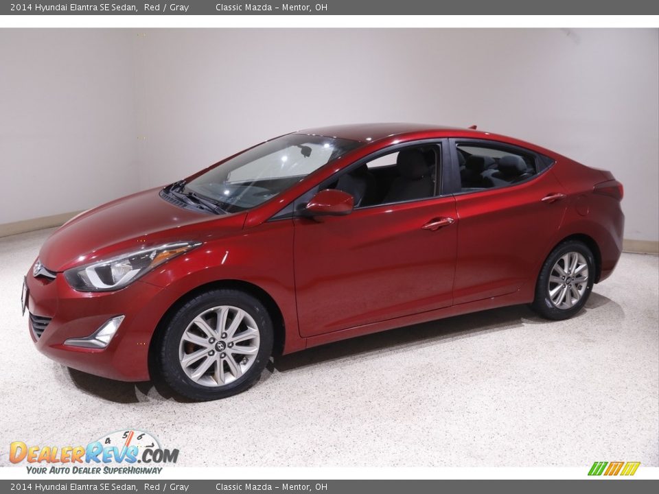 2014 Hyundai Elantra SE Sedan Red / Gray Photo #3