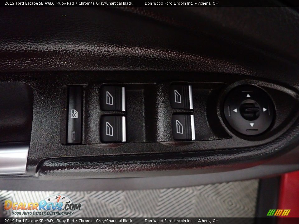 2019 Ford Escape SE 4WD Ruby Red / Chromite Gray/Charcoal Black Photo #22