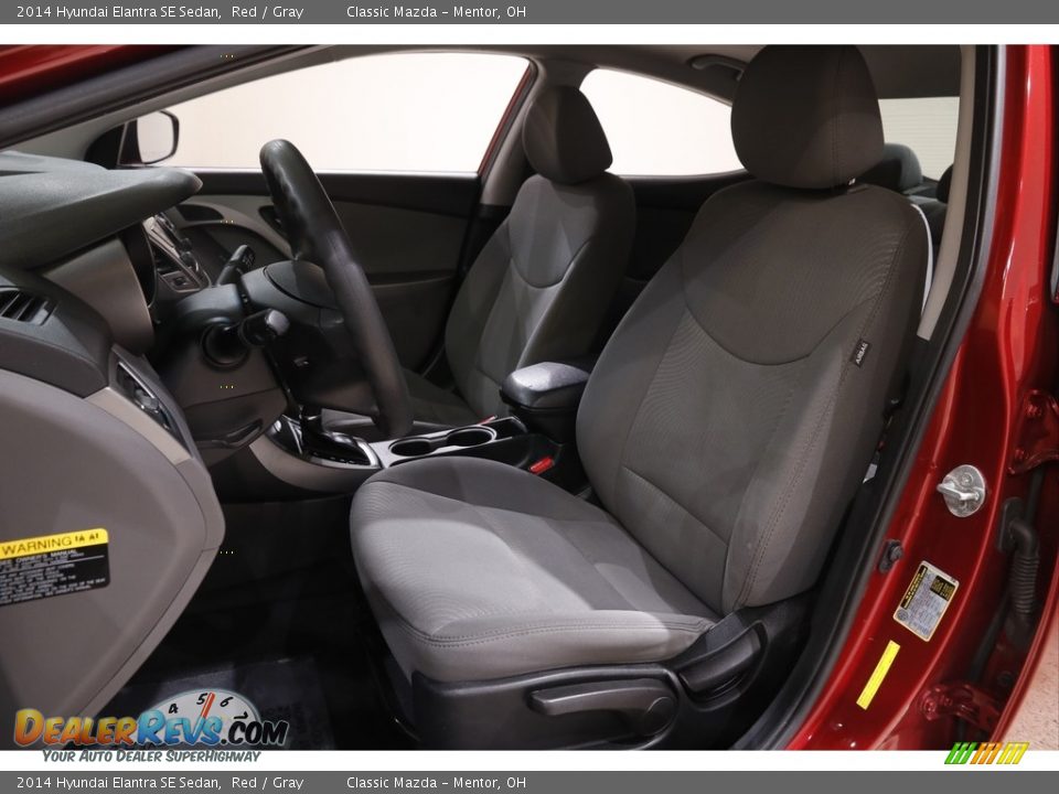 2014 Hyundai Elantra SE Sedan Red / Gray Photo #5