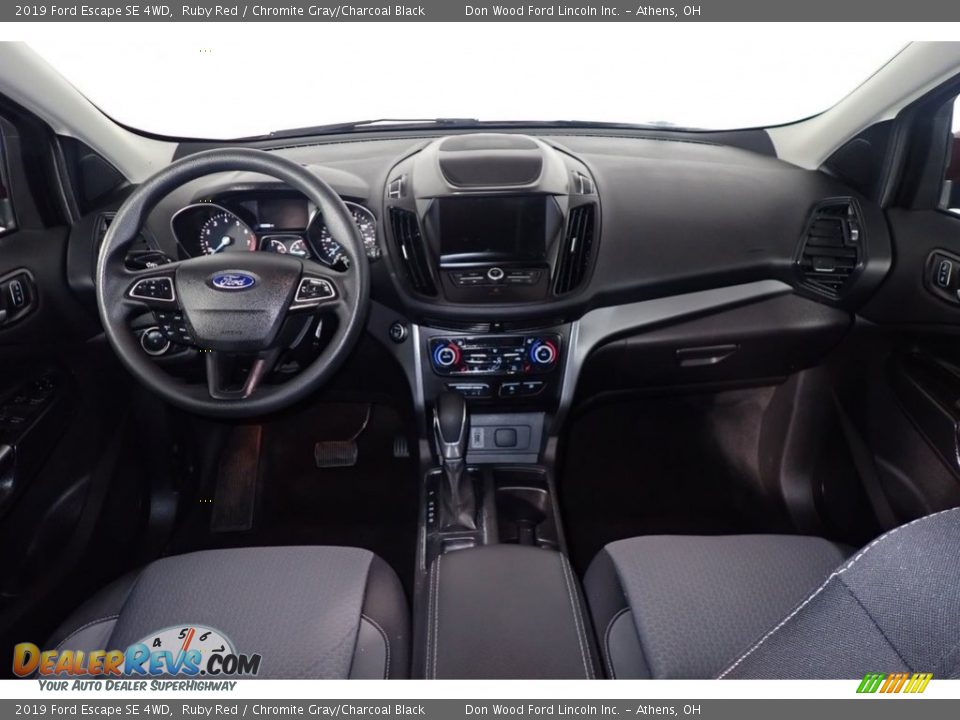 2019 Ford Escape SE 4WD Ruby Red / Chromite Gray/Charcoal Black Photo #25