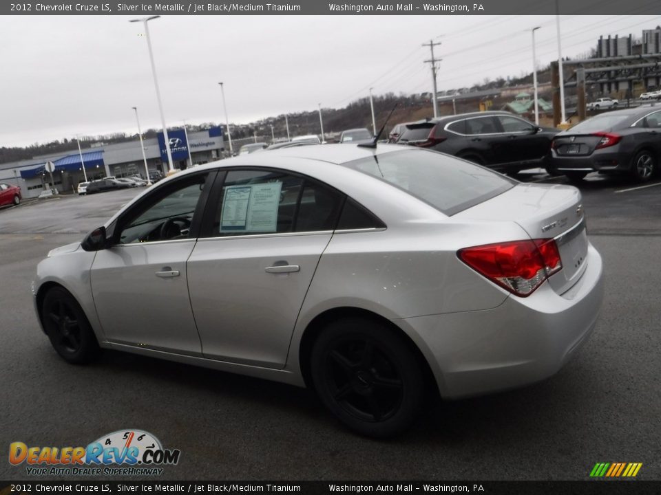 2012 Chevrolet Cruze LS Silver Ice Metallic / Jet Black/Medium Titanium Photo #7