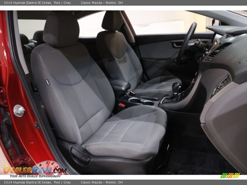 2014 Hyundai Elantra SE Sedan Red / Gray Photo #14