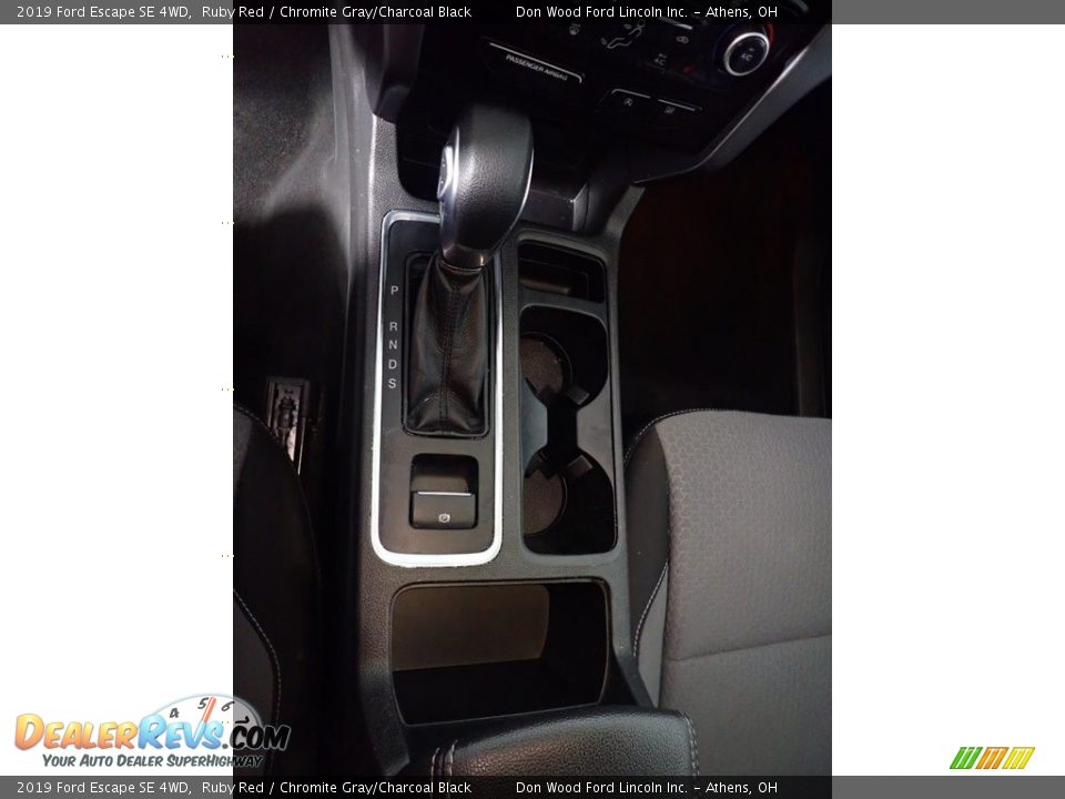 2019 Ford Escape SE 4WD Ruby Red / Chromite Gray/Charcoal Black Photo #33