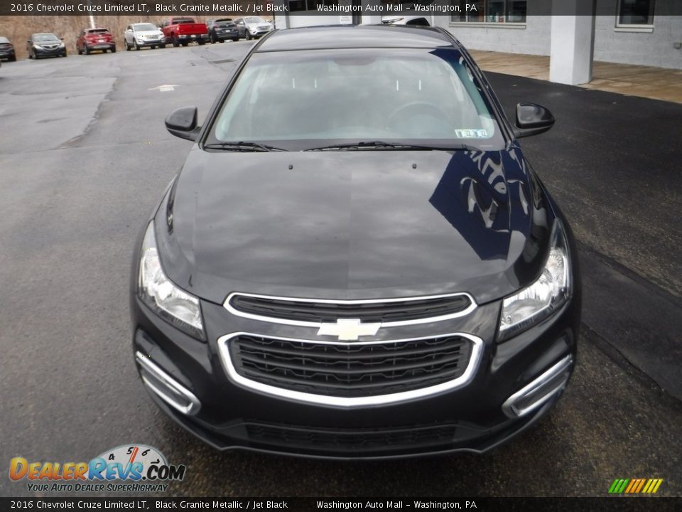 2016 Chevrolet Cruze Limited LT Black Granite Metallic / Jet Black Photo #11