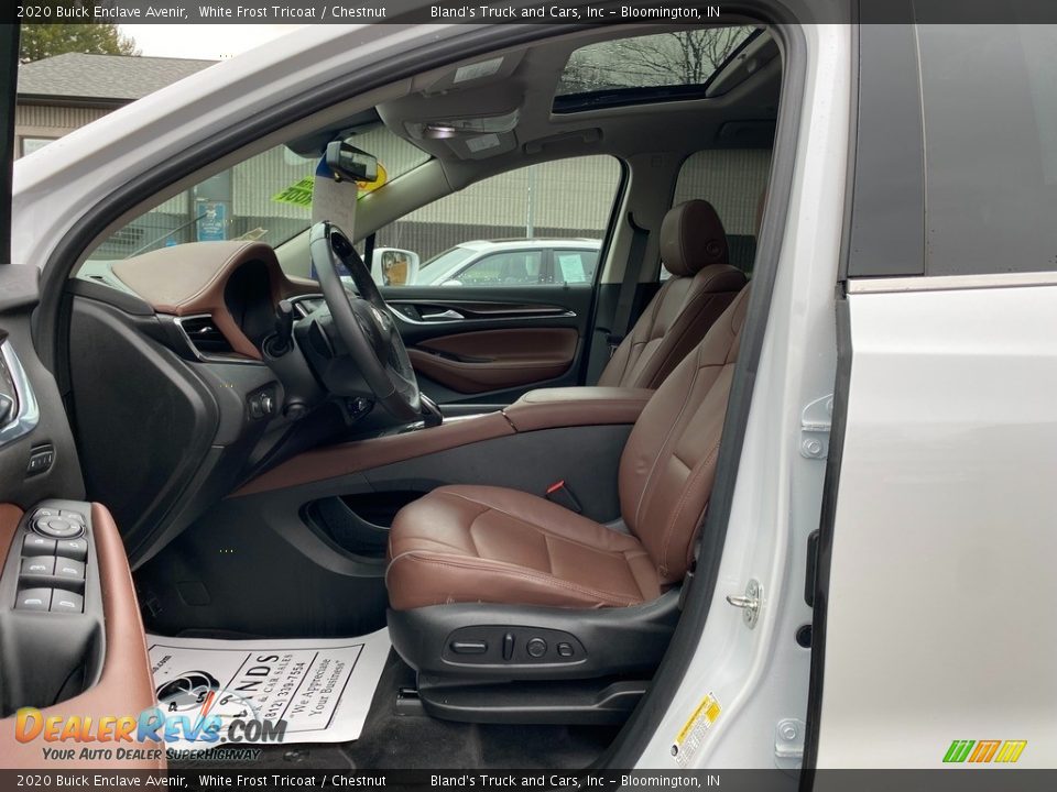 Front Seat of 2020 Buick Enclave Avenir Photo #15