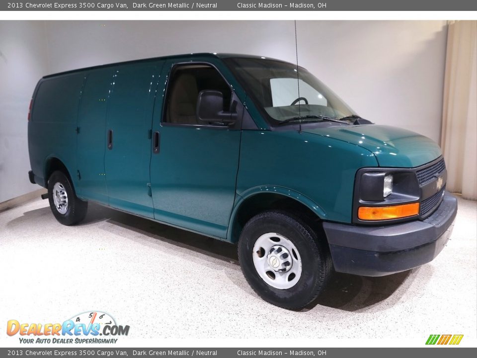 Front 3/4 View of 2013 Chevrolet Express 3500 Cargo Van Photo #1