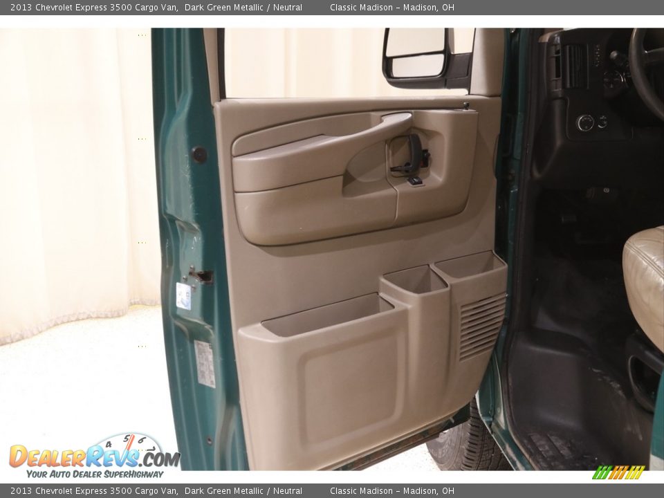 Door Panel of 2013 Chevrolet Express 3500 Cargo Van Photo #4