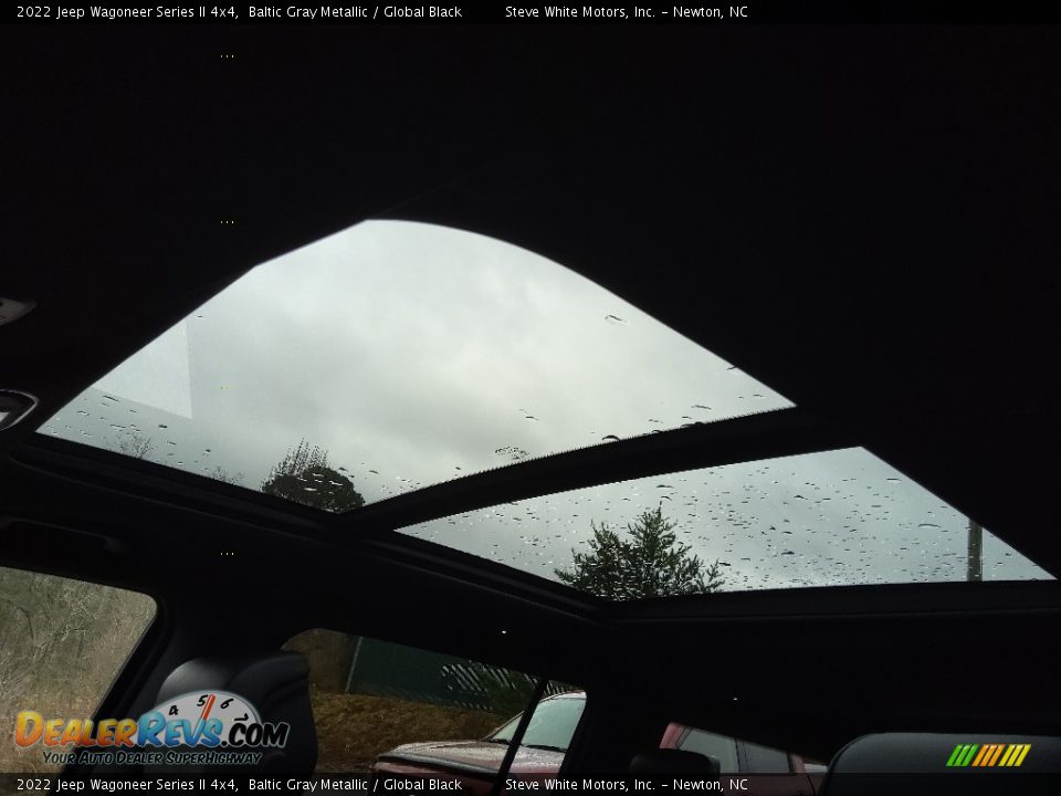 Sunroof of 2022 Jeep Wagoneer Series II 4x4 Photo #36