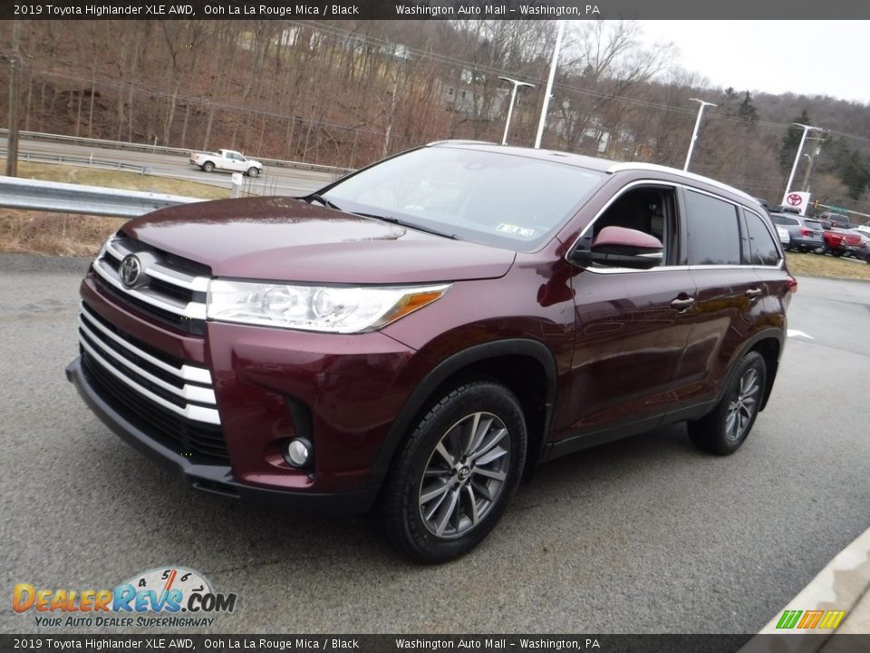 2019 Toyota Highlander XLE AWD Ooh La La Rouge Mica / Black Photo #13