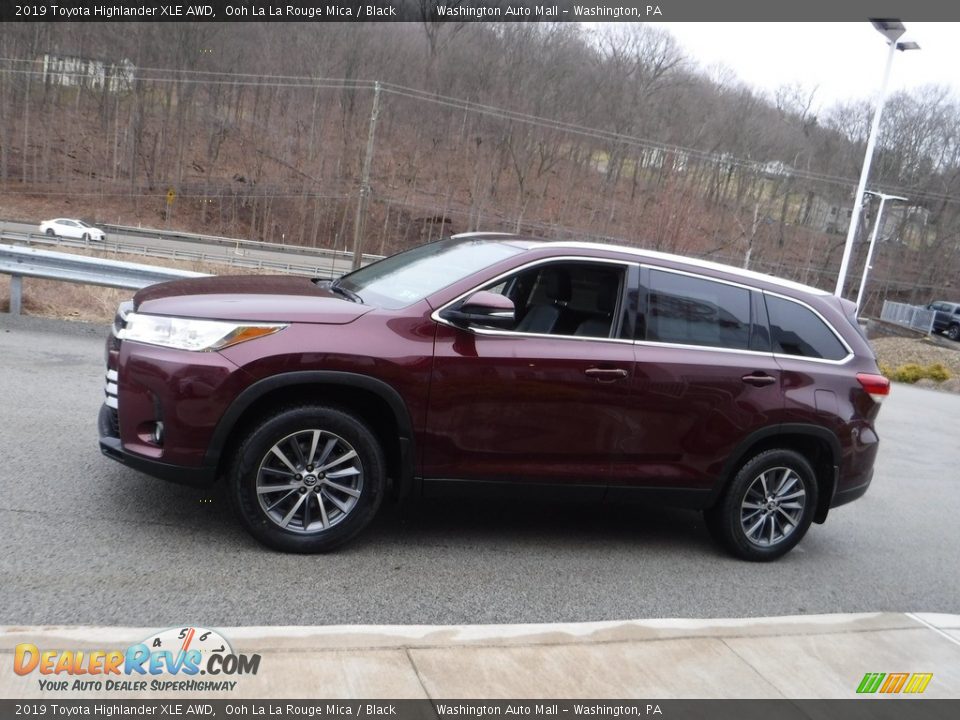 2019 Toyota Highlander XLE AWD Ooh La La Rouge Mica / Black Photo #14