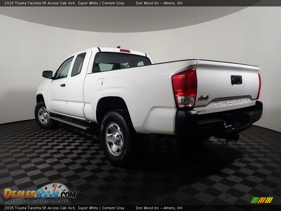 2016 Toyota Tacoma SR Access Cab 4x4 Super White / Cement Gray Photo #12