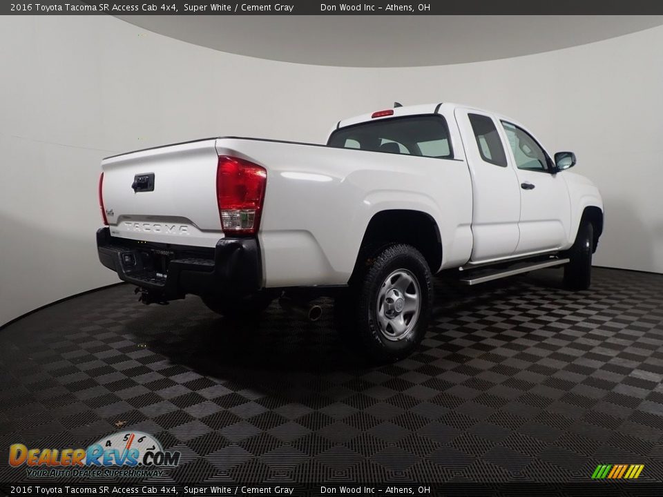 2016 Toyota Tacoma SR Access Cab 4x4 Super White / Cement Gray Photo #16