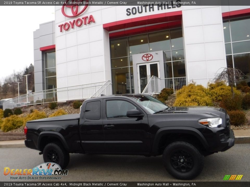 2019 Toyota Tacoma SR Access Cab 4x4 Midnight Black Metallic / Cement Gray Photo #2