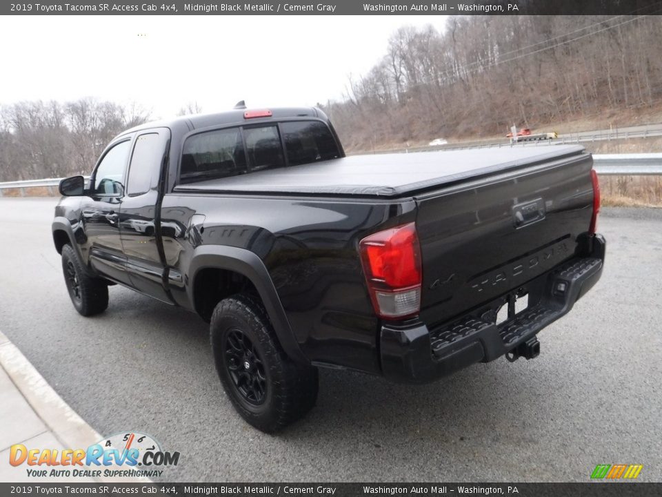 2019 Toyota Tacoma SR Access Cab 4x4 Midnight Black Metallic / Cement Gray Photo #15