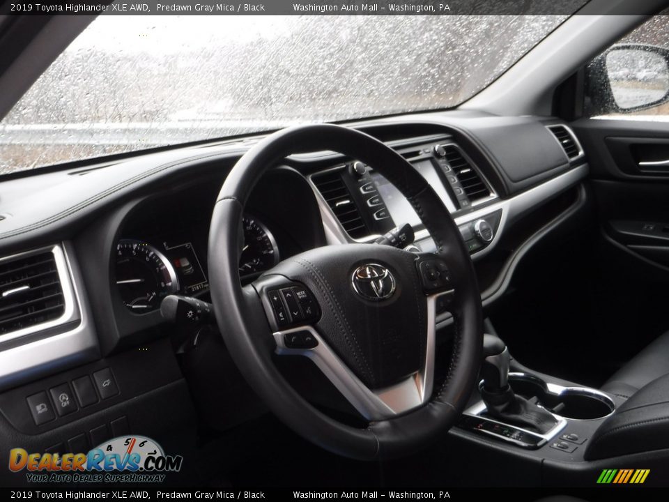 2019 Toyota Highlander XLE AWD Predawn Gray Mica / Black Photo #18