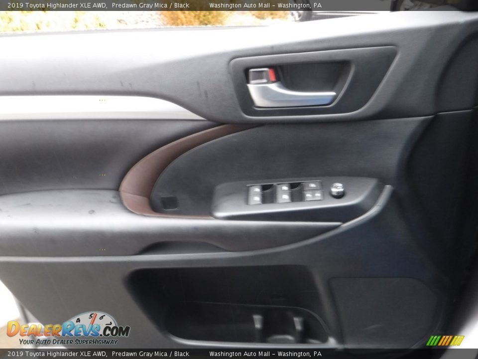 2019 Toyota Highlander XLE AWD Predawn Gray Mica / Black Photo #19