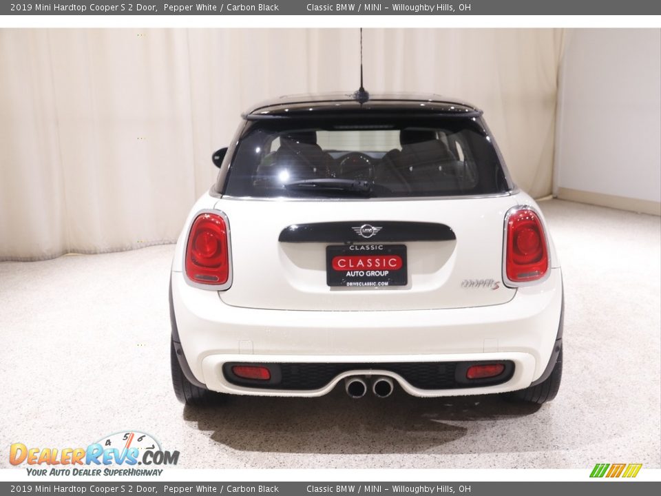 2019 Mini Hardtop Cooper S 2 Door Pepper White / Carbon Black Photo #18