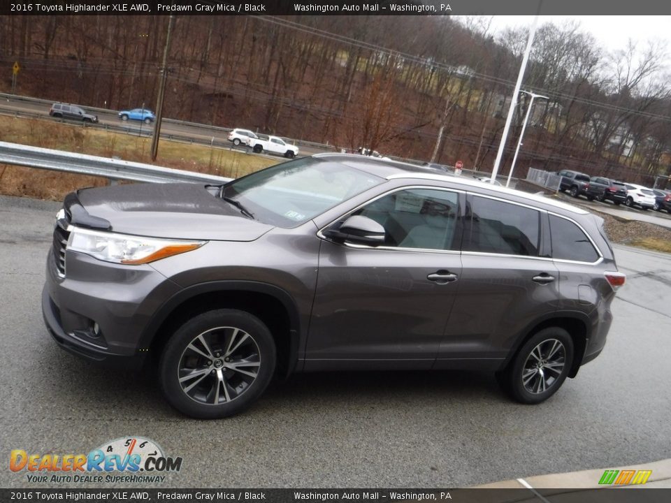 2016 Toyota Highlander XLE AWD Predawn Gray Mica / Black Photo #10