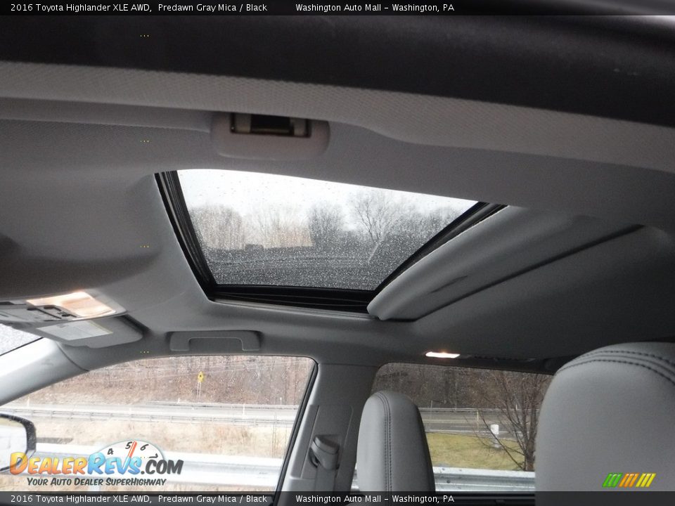 2016 Toyota Highlander XLE AWD Predawn Gray Mica / Black Photo #17