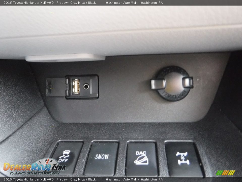 2016 Toyota Highlander XLE AWD Predawn Gray Mica / Black Photo #23
