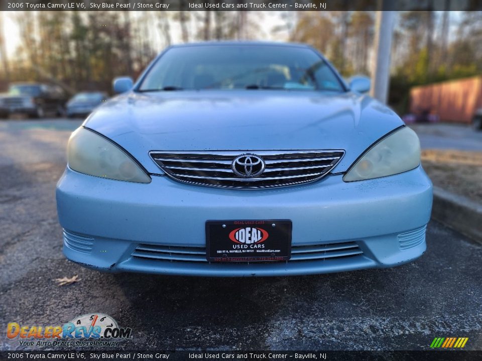 2006 Toyota Camry LE V6 Sky Blue Pearl / Stone Gray Photo #2