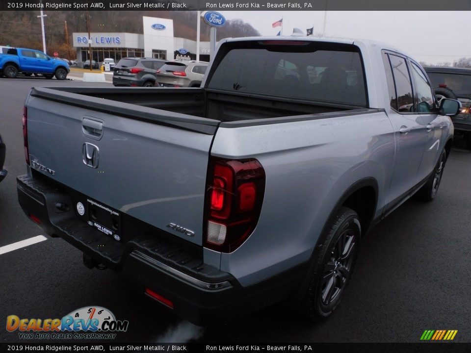 2019 Honda Ridgeline Sport AWD Lunar Silver Metallic / Black Photo #2