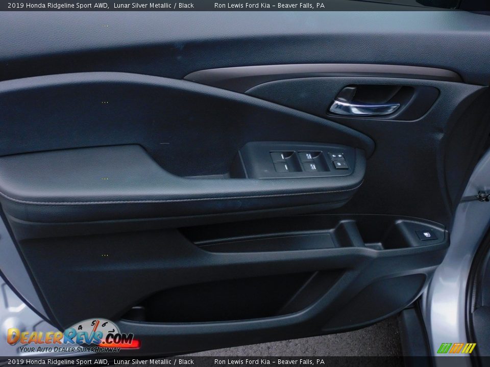 2019 Honda Ridgeline Sport AWD Lunar Silver Metallic / Black Photo #14