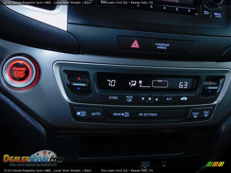 2019 Honda Ridgeline Sport AWD Lunar Silver Metallic / Black Photo #17
