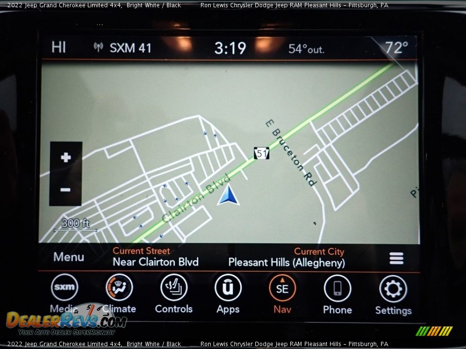 Navigation of 2022 Jeep Grand Cherokee Limited 4x4 Photo #18