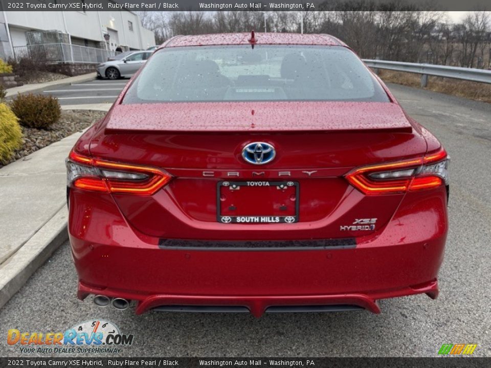 2022 Toyota Camry XSE Hybrid Ruby Flare Pearl / Black Photo #8