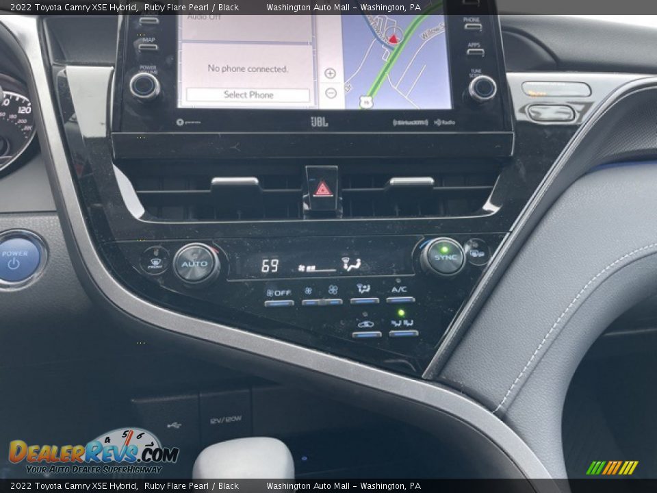 Controls of 2022 Toyota Camry XSE Hybrid Photo #15