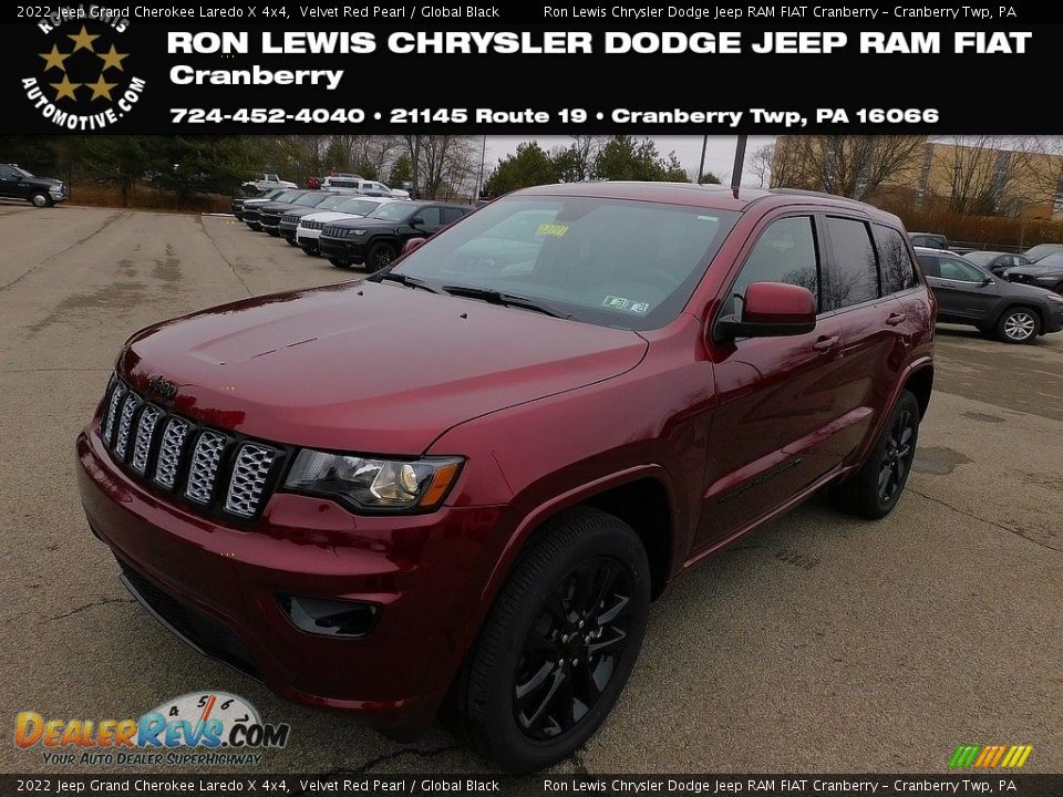 2022 Jeep Grand Cherokee Laredo X 4x4 Velvet Red Pearl / Global Black Photo #1