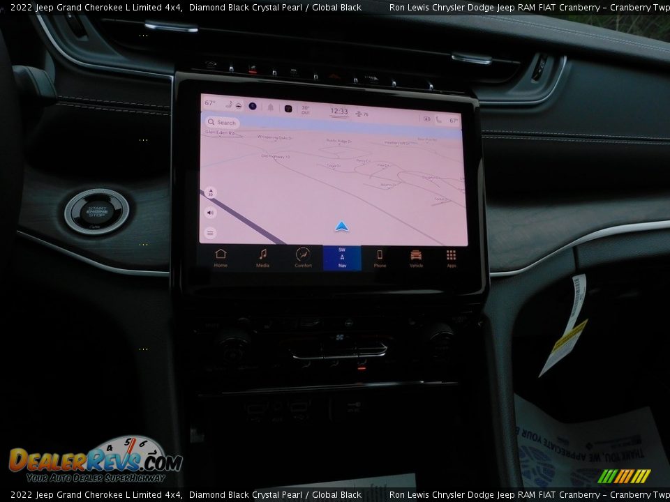 2022 Jeep Grand Cherokee L Limited 4x4 Diamond Black Crystal Pearl / Global Black Photo #17