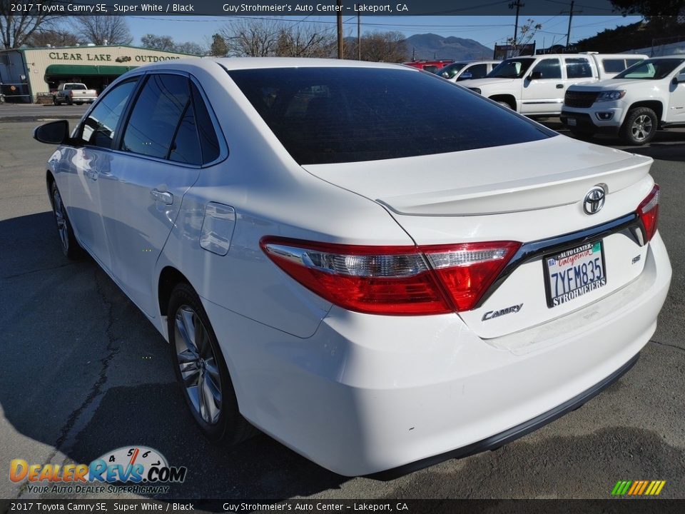 2017 Toyota Camry SE Super White / Black Photo #9