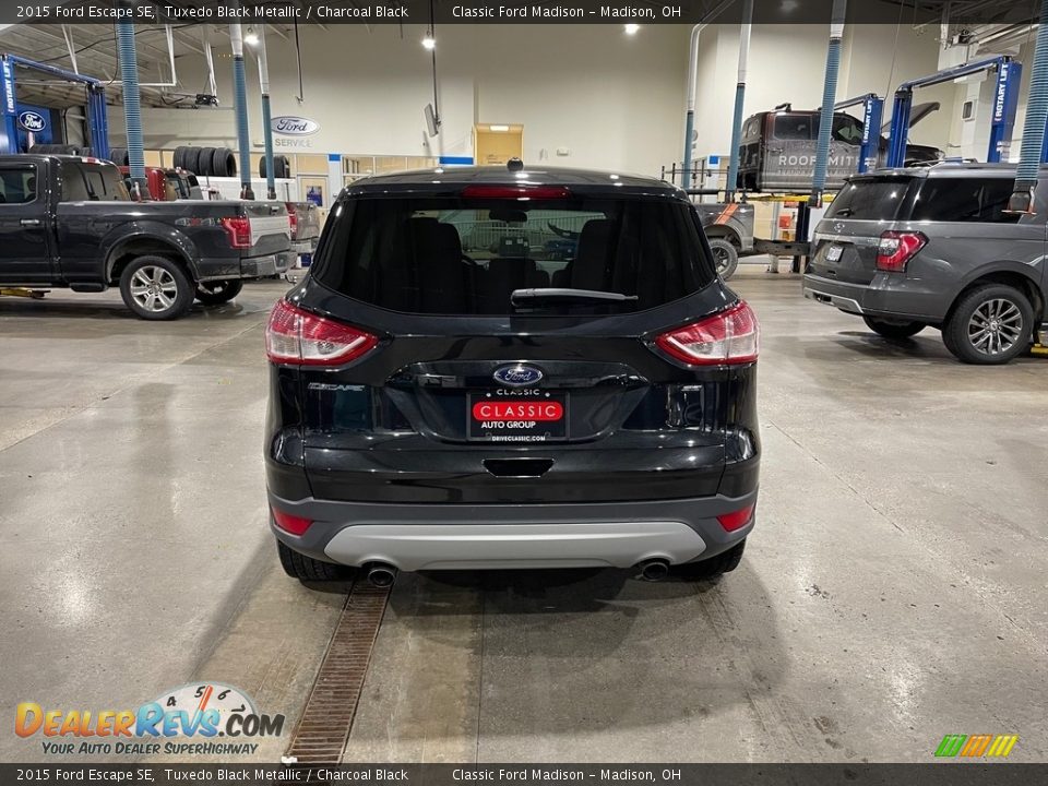 2015 Ford Escape SE Tuxedo Black Metallic / Charcoal Black Photo #6