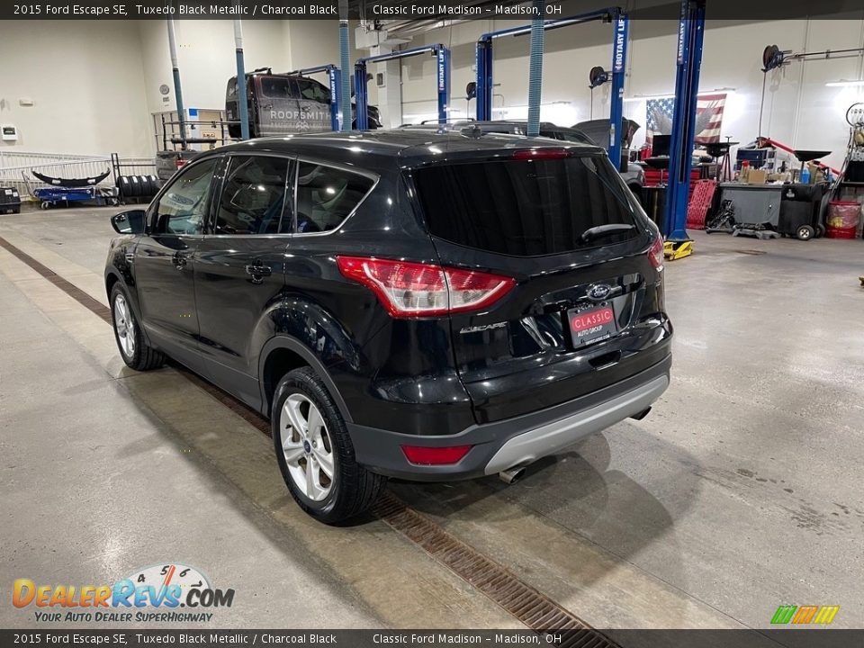 2015 Ford Escape SE Tuxedo Black Metallic / Charcoal Black Photo #7