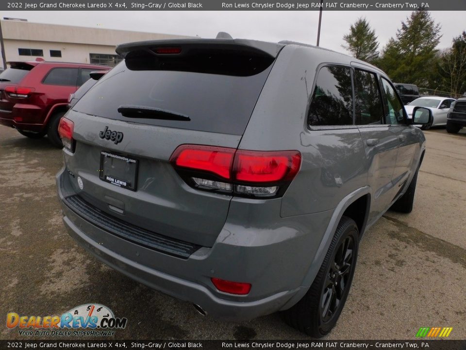 2022 Jeep Grand Cherokee Laredo X 4x4 Sting-Gray / Global Black Photo #5