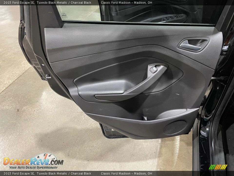 2015 Ford Escape SE Tuxedo Black Metallic / Charcoal Black Photo #14