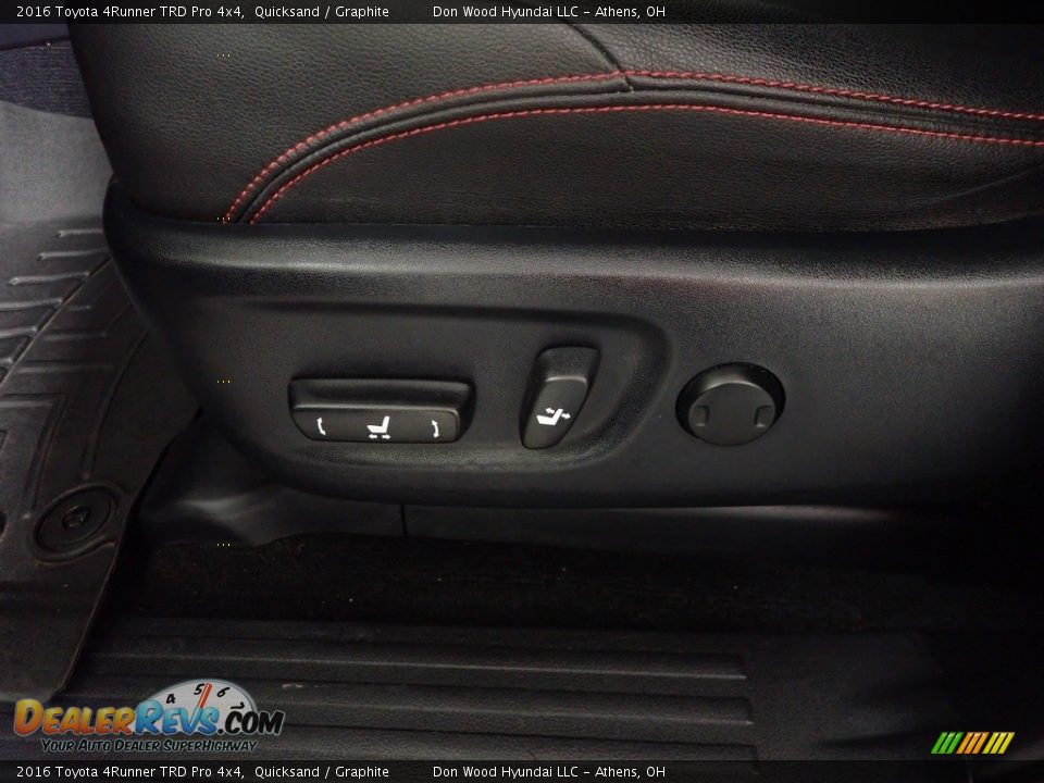 2016 Toyota 4Runner TRD Pro 4x4 Quicksand / Graphite Photo #25