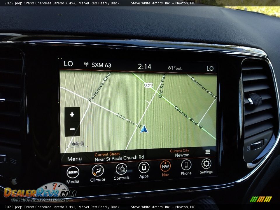 Navigation of 2022 Jeep Grand Cherokee Laredo X 4x4 Photo #24