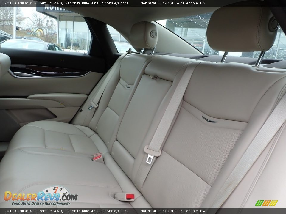 2013 Cadillac XTS Premium AWD Sapphire Blue Metallic / Shale/Cocoa Photo #16