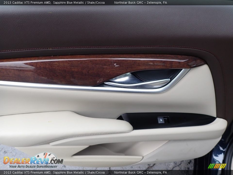 2013 Cadillac XTS Premium AWD Sapphire Blue Metallic / Shale/Cocoa Photo #18