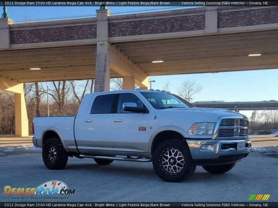 2011 Dodge Ram 2500 HD Laramie Mega Cab 4x4 Bright White / Light Pebble Beige/Bark Brown Photo #7