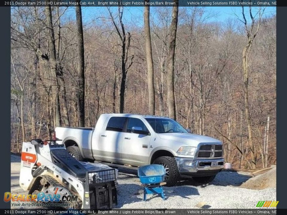 2011 Dodge Ram 2500 HD Laramie Mega Cab 4x4 Bright White / Light Pebble Beige/Bark Brown Photo #8