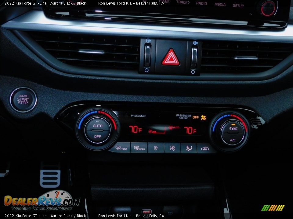 2022 Kia Forte GT-Line Aurora Black / Black Photo #17