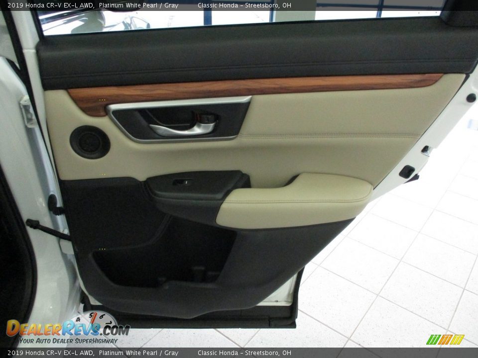 2019 Honda CR-V EX-L AWD Platinum White Pearl / Gray Photo #18