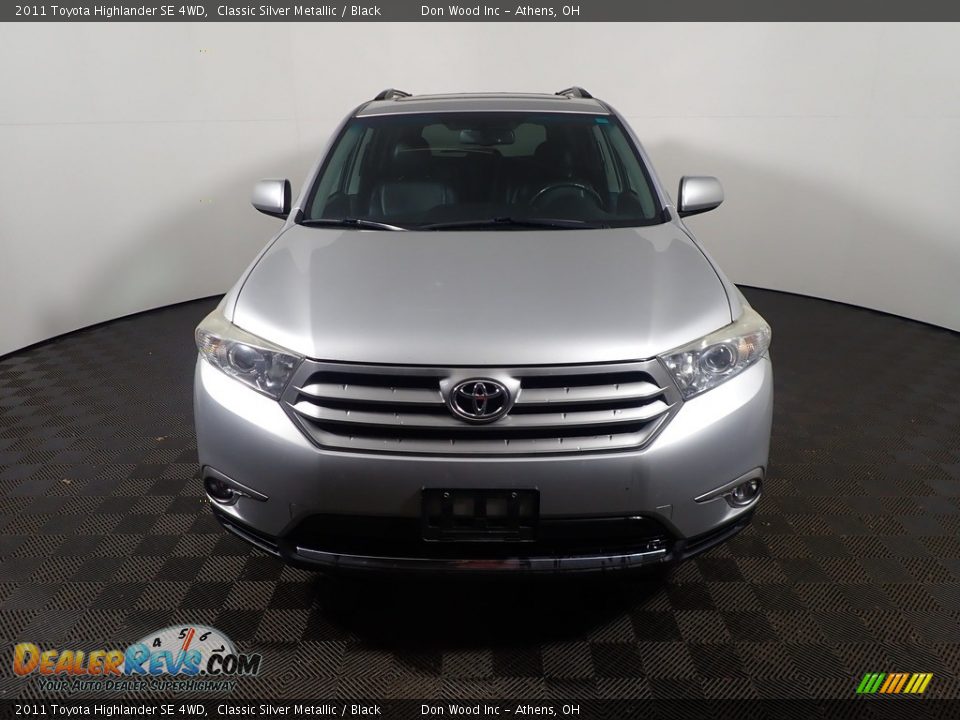 2011 Toyota Highlander SE 4WD Classic Silver Metallic / Black Photo #5