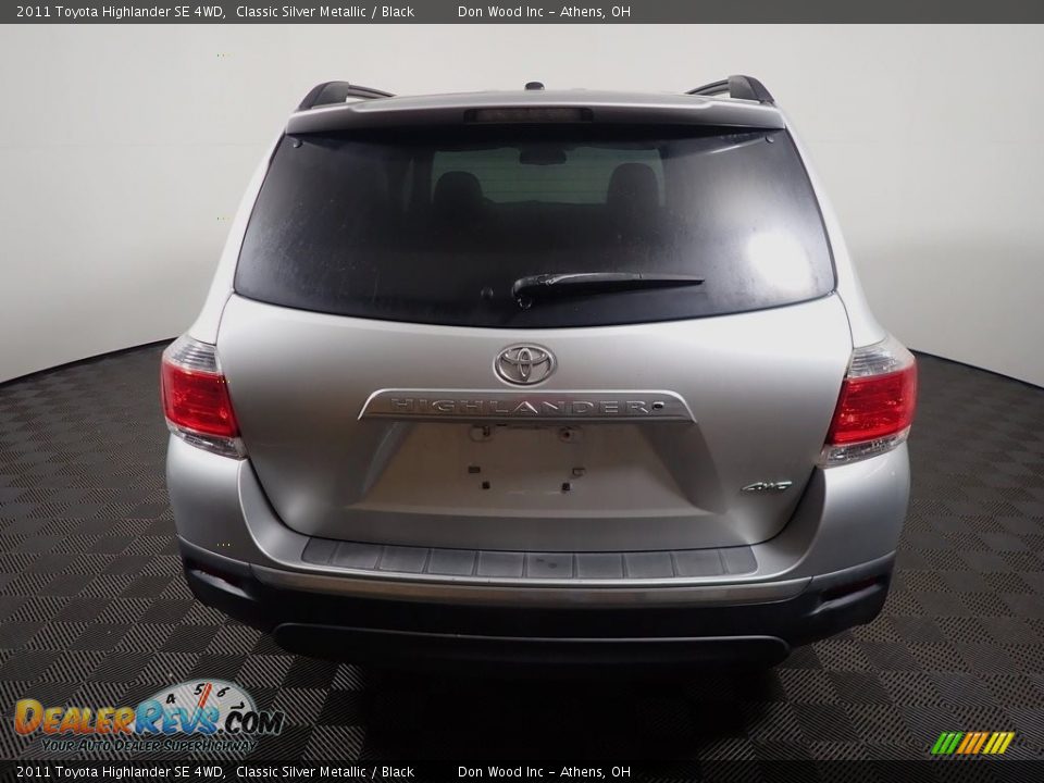 2011 Toyota Highlander SE 4WD Classic Silver Metallic / Black Photo #11