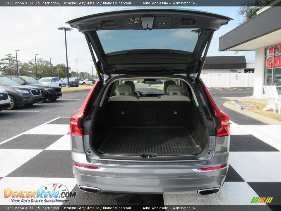 2021 Volvo XC60 T5 Inscription Osmium Grey Metallic / Blonde/Charcoal Photo #5